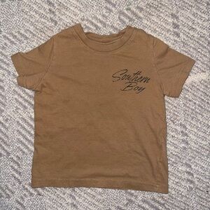 Brown Short Sleeve Tee with Classic Crew Neck